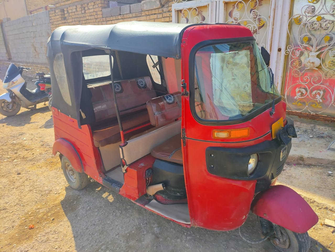 تكتك موديل 2017 رقم مكينه 20
مكان كوت سعر 5ملايين استفسار ***********.
