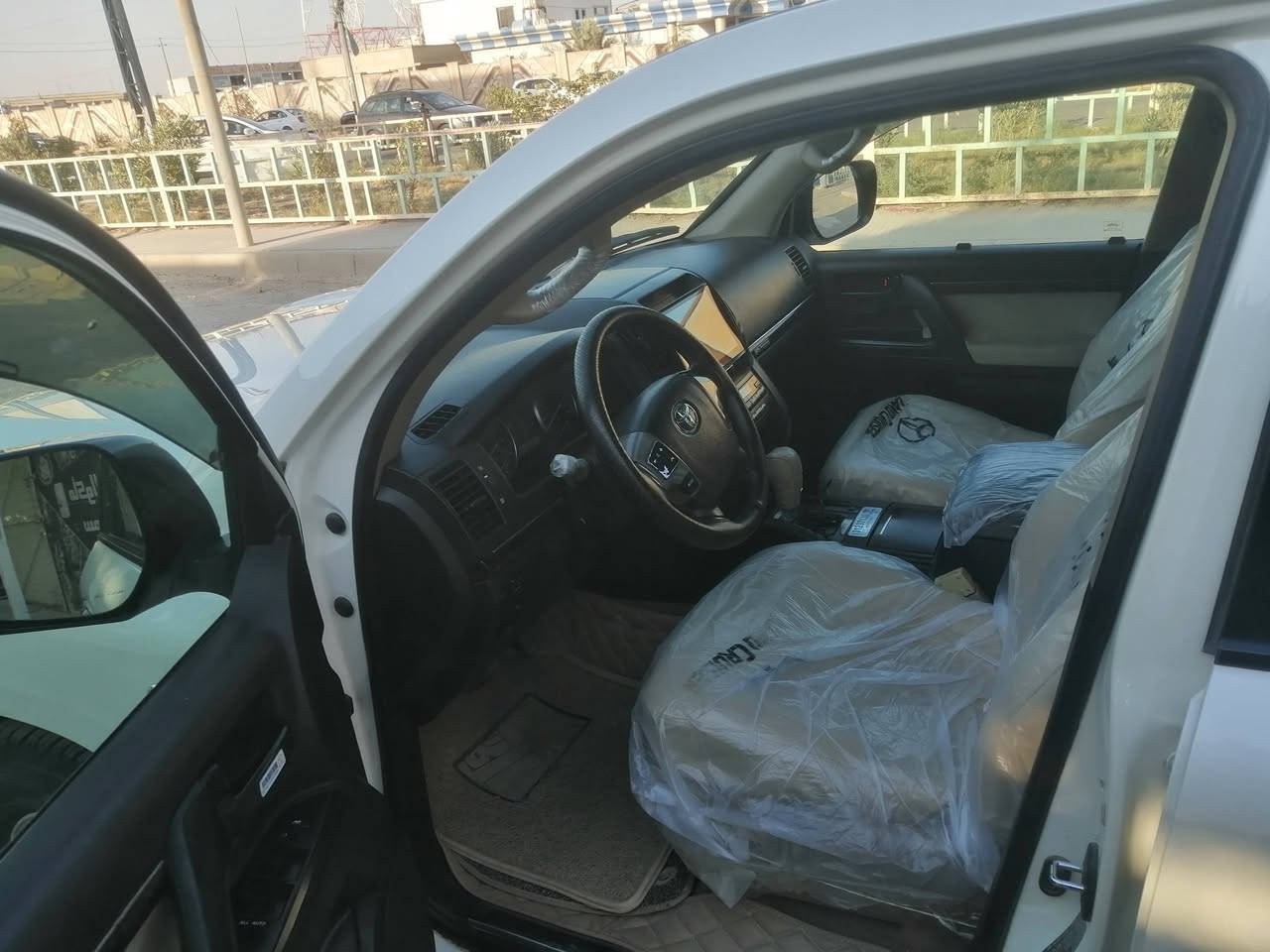 للبيع او المرواس Gxri   ستينية محدث فقط خارج دعامية لايت شباك فقط باسمي السيارة رقم بصرة سنوية ٢٠٣١ بية صبغ باب وجاملغ خلف العبري بدون فتح ومعجون كير مكينة حدادية سيارة فول واحد على واحد GXRi تبريد منضومة جديدة سيارة كلش حلوة الاتصال *********** او ***********
