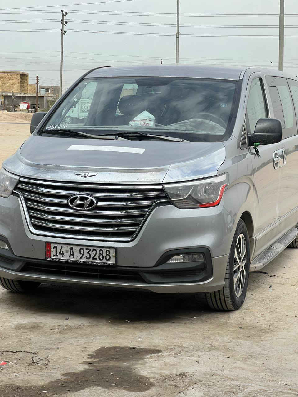 سلام عليكم
ستاركس للبيع اصل 12 مرمزه 2023 بيه قطعتين صبغ وبيه ضربه بل جاملغ الأيمن الخلفي موضحه بل صور مكينه سبلاين بيه خط من الكرنه لعشار سياره حلوه ونضيفه سعرها 
215 وبيه مجال قليل 
العنوان .. البصره القرنه 

‭0787 472 2185‬
