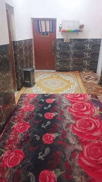 بيت للبيع  مساحه 100متر مربع غرفتين نوم استقبال وصاله وصحيات ومنور بيت...