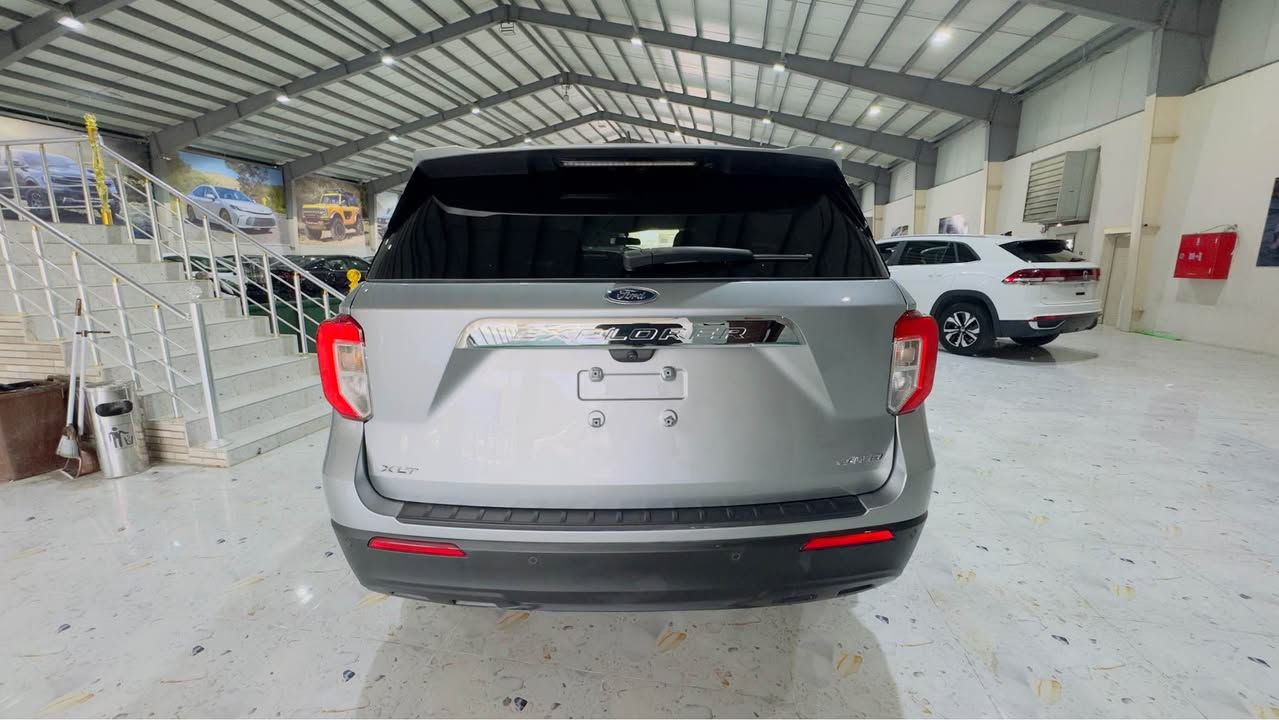 بەڕوخسەتی ئەدمینی بەڕێز
فۆر ئێکسپلۆر ٢٠٢٤ سلڤەر xlt 
بێ بۆیاخ 
ئێرباگ تەنها پەردە 
دەبڵ ئەکسل 
٢٤ هەزار میل ڕۆیشتوە
زۆر زۆر خاوێنەو ڕوداوەکەی زۆر سوکە
وێنەی ڕوداوەکەم داناوە
تازە داخڵ بووە 
هیچ کێشەی نیە بەشەرت
نرخی تەنها ٢٤٠ گەڵا
ژ. مۆبایل
***********
*********** رانية, السليمانية
