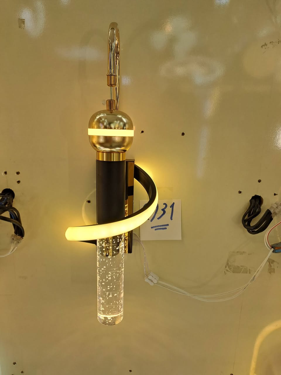 متوفر.... 
يتوفر لدينا تصليح واستبدال كافة محولات ولدات وبراكيتات وثريات ومراوح ثرية
العنوان
مجمع بسماية السكني
داخل قيصرية فلافل لبنان - Falafel Lebanon 
بابليون للانارة
بادارة ابو محمد


**إذا كنت صاحب هذا الإعلان وتريد حذفه لأي سبب، رجاءا أرسل رسالة إلى الدعم الفني**