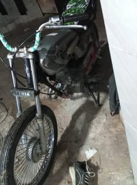 4كير اصولي مديل 15 للبيع مكينه 18 نامه وكيلها العارضي سعر 300 رقم 0775...