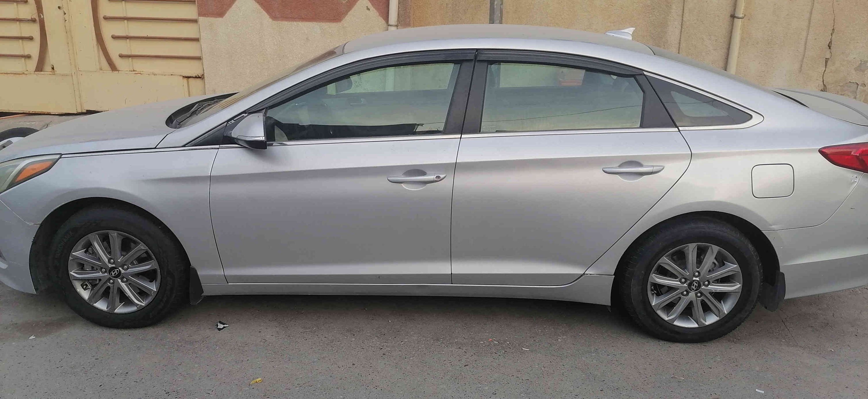 السلام عليكم
ويل كب ألنترا حجم 16 بيه زوج تاير يوكوهاما ياباني وزوج صيني قياس 205/65/16  للبيع مكاني بغداد *********** سعره 225 ألف
