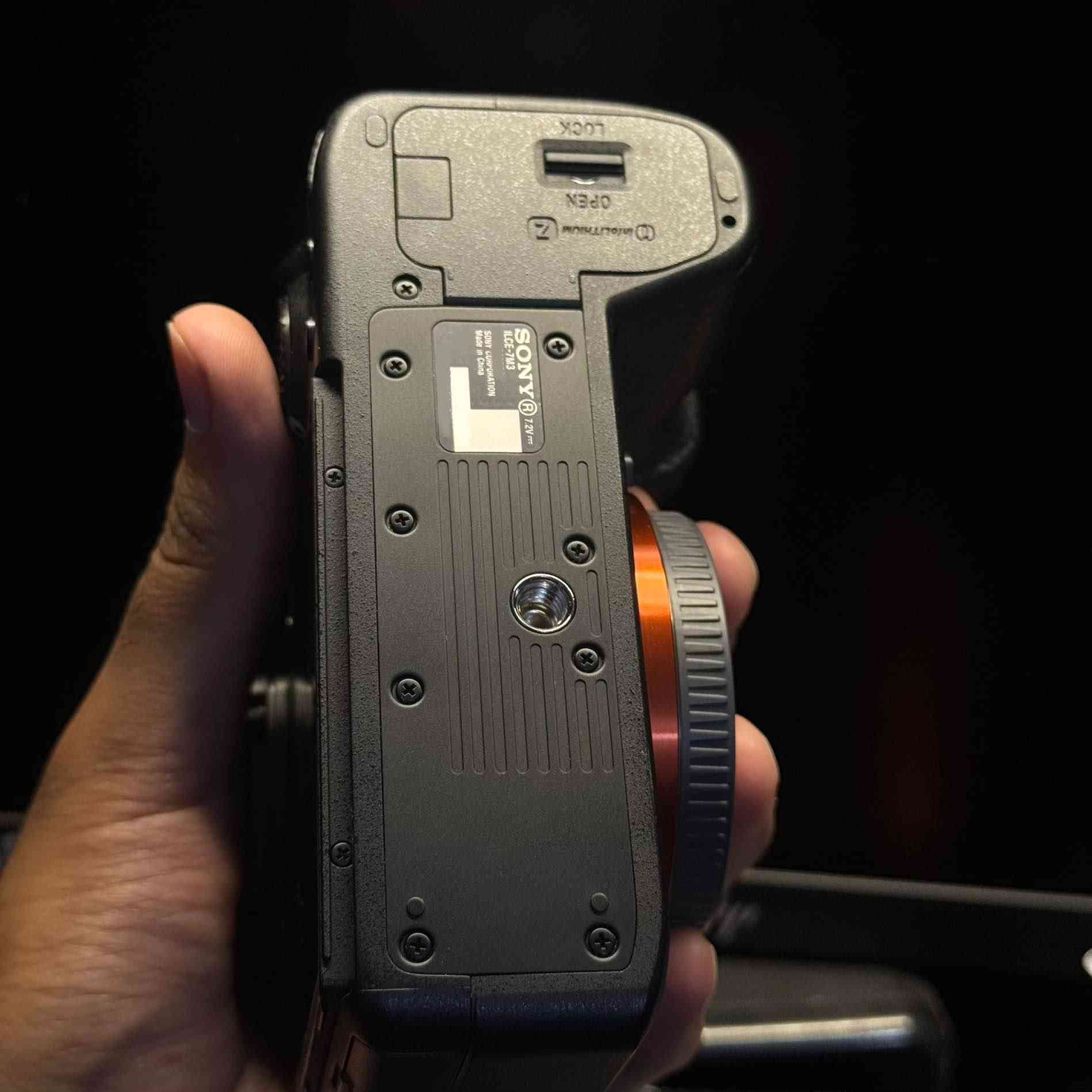 A7iii سوني
شتر 2K 
كامل ملحقات كارتون قباقة بطارية اصلية 
حزام شاحنة وكبلاتها  نظافة 100‎%‎ بدون شخط 
سعر مليون و550 بيها مجال للشراي 
مكان بغداد متوفر توصيل تواصل خاص بغداد, العراق


**إذا كنت صاحب هذا الإعلان وتريد حذفه لأي سبب، رجاءا أرسل رسالة إلى الدعم الفني**