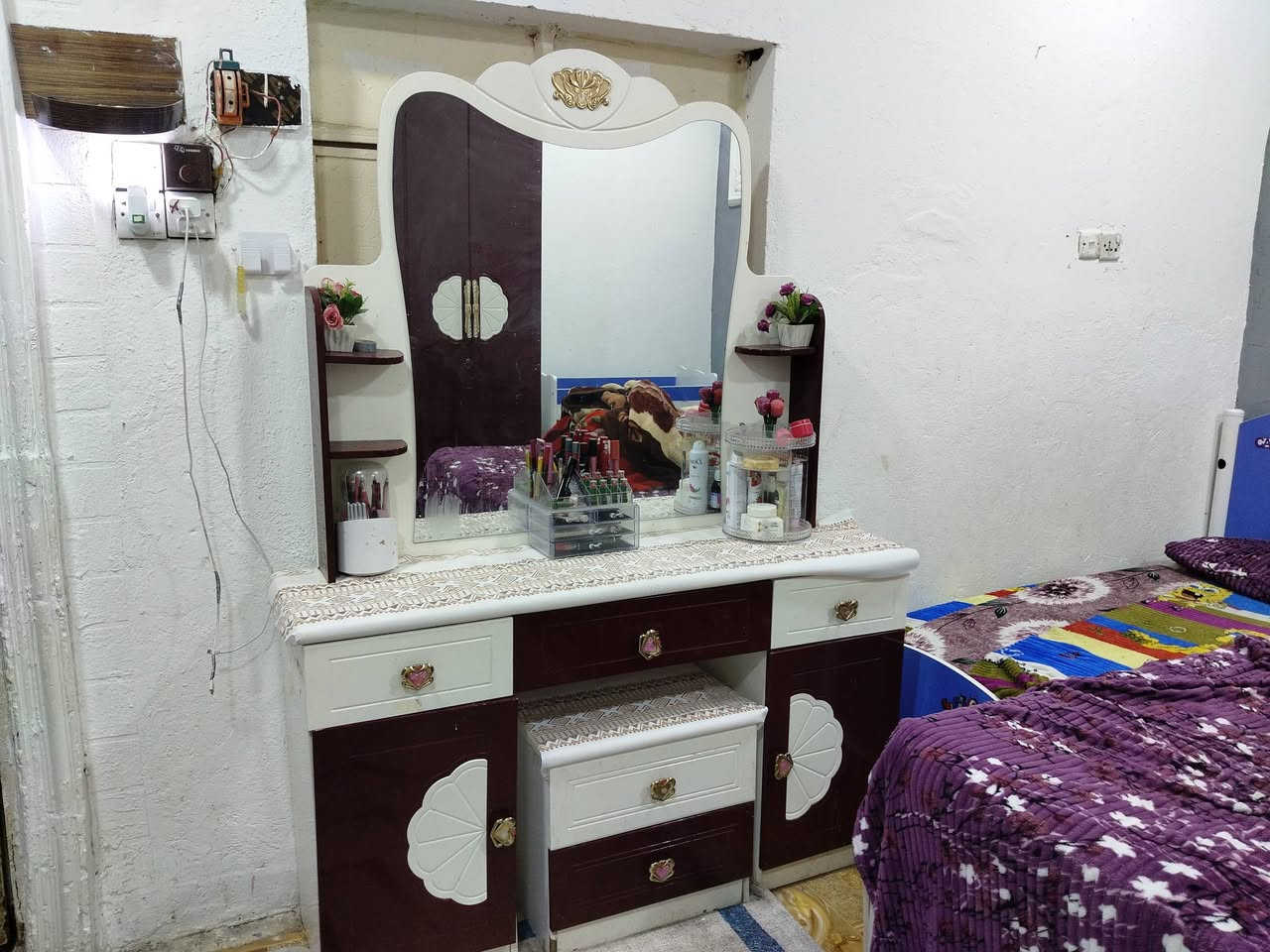 غرفه تركيه
البيع كامله 
مستعجل على البيع 
سعره350 بيه مجال 
مكاني البصرة


**إذا كنت صاحب هذا الإعلان وتريد حذفه لأي سبب، رجاءا أرسل رسالة إلى الدعم الفني**