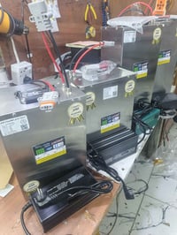 ٤٥ أمبير • ٣٠ أمبير • ٦٠/٧٢ فولت