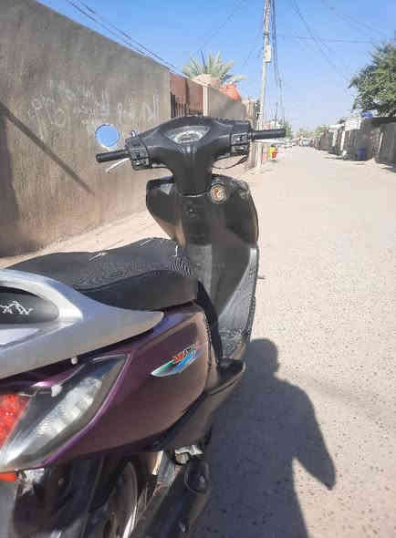 السلام عليكم دراجه للبيع حيل نظيفه نقص ما بيها مجواز على بيعتها السعر ب 450لدراجه ما مفتوحه كفاله عامه متواجد على الماسنجر وعلى رقم الهاتف***********
