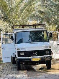 سياره خرسه للبيع  سياره نظيفه كدام عينك  جاهزه مجهزه من كلشي  السعر خا...