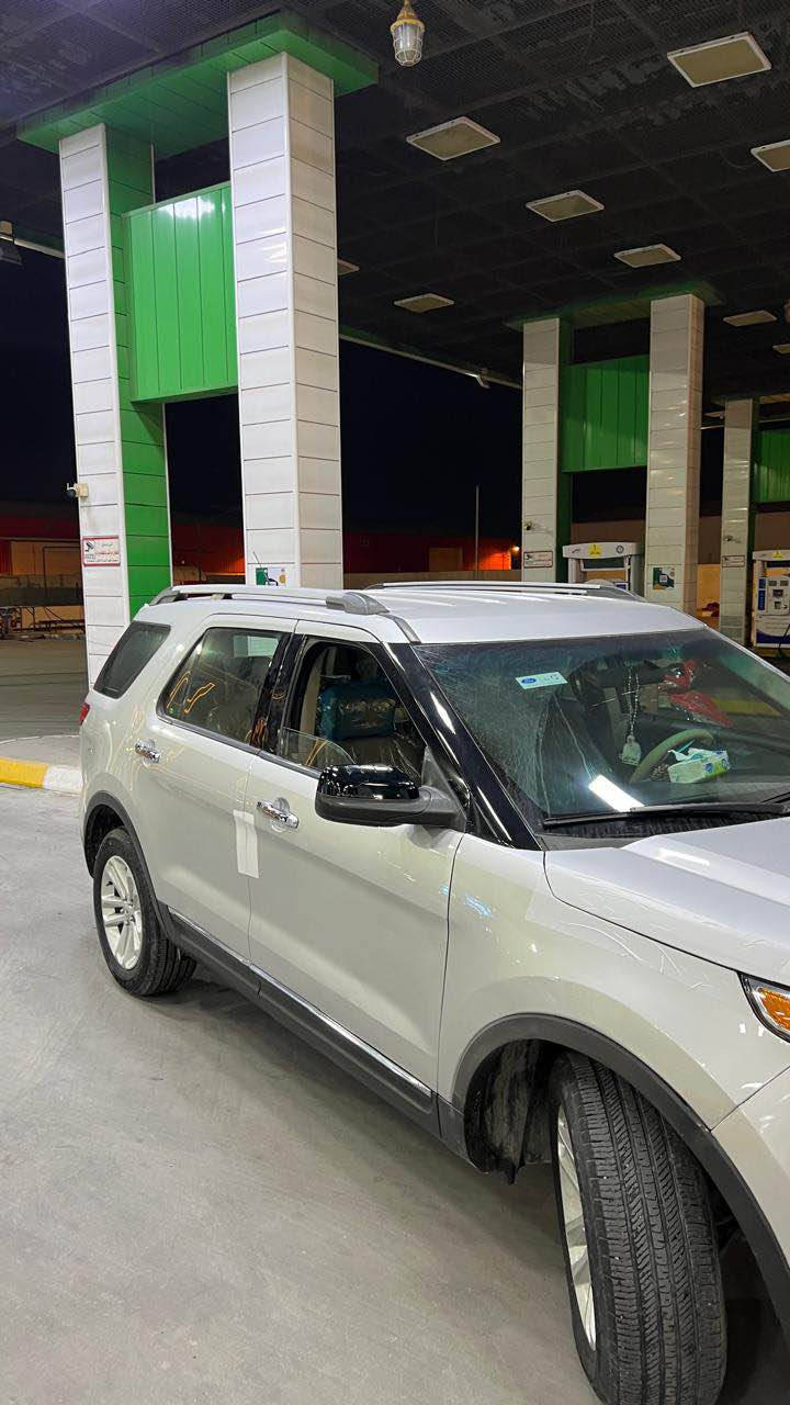 السلام عليكم اخوان🤩♥️
فورد اكسبلورر 2013 XLT
وارد شركة نيفا
7 راكب
اللون سلفر
السيارة نظيفة جدًا ومكفولة شرط فحص فقط 3 باردات كلش زغار والباب مقسم فقطط
مكينة 6 سلندر 3500 شرط
كير شرط
عليها ادامة كاملة بلكات : مجاول : بخاخات: جويتر: دهن اصلي فلتر شوتة وفلتر تبريد كلة جديد
ماشية 75ألف كم
تخم تايرات جديدة
بطارية جديدة 
تدفئة وتبريد مركزي ثلاث قطع
تحكم تبريد خلفي
تحكم ستيرن
مثبت سرعة
مدخل AUX
مدخل USB
إضاءة زينون
حساسات أمامية وخلفية
كشن قلاب
مقاعد شامو
نظام صوت 12 سماعة
السيارة جاهزة وما بيها أي نقص
رقم سليمانية مميز جديد سنوية لحد 2028
مكان السيارة البصرة
للتواصل: ***********
🔴 السعر:١٤٥ شط العرب, البصرة
