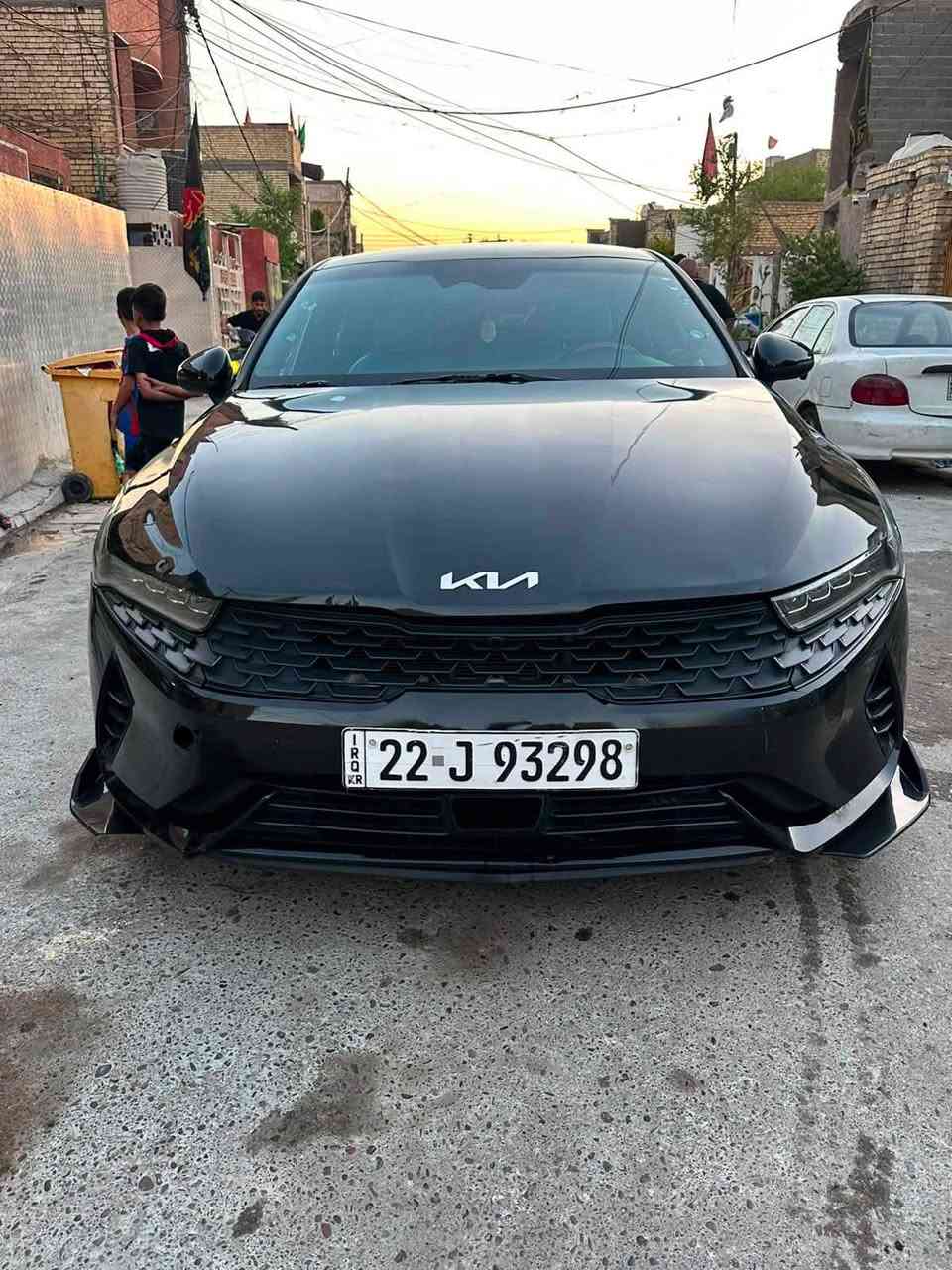 GT LlNE K5
جي تي لاين K5
وارد امريكي
 الحادث كما موضح بالمنشور فقط 
فل مواصفات 2022
المحرك 1600 تيربو
بصمه تشغيل عن بعد 
بصمه ابواب 
اشارة ترجيب عند الاقتراب
شحن هاتف لاسلكي
قياده ذاتيه 
هاند بريك بصمه
مثبت سرعه
ABS نضام
مانع انزلاق
حساس أطارات
بك لايت ليد امامي خلفي
شاشة كبيره 
شاشه تدعم الكاربلي
كشافات امامي
شاشه اعطال
رادار جانبيه
رادارات امامي خلفي 
مراقبة النقطة العمياء
رادار الخطوط البيضاء
اشاير بالمري
مقعد السائق كهربائي
4  انضام قياده __أيكو + سبورت +سمارت +نورمال
فول تحكم ستيرن
كزوز سرعه
كير أوتو + عادي
مصابيح خلفية LED
مصابيح ضباب LED
رادار ضباب
2 وضعيات كامره 
حساس A/C تبريد عند اتصال الهاتف
حساس صندوك ذكي عند الاقتراب
الحادث بعده ممصلح كما موضح بالصور فقط 
ماشيه 82 الف كم
السعر((( 158))) وبيها مجال قليل
العنوان البنوك حي سومر 
***********
