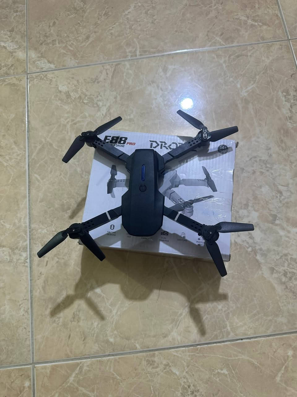 شلعه 9 قطع تفوتكم كل شغال مابي اي عيب


**إذا كنت صاحب هذا الإعلان وتريد حذفه لأي سبب، رجاءا أرسل رسالة إلى الدعم الفني**
