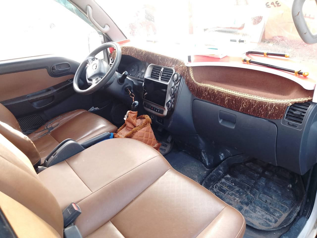 سلام عليكم كيا عموشة موديل 2020
محرك كير شاصي مكفول سياره بيها بس باب صبغ هم نص الباب موكله سعر السياره 130 بيها مجال مكان السياره الانبار الكرمه رقم الهاتف ‏‪0782 398 1048‬‏
