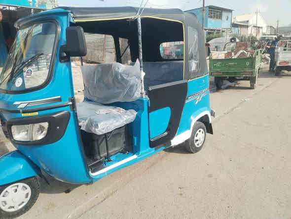 سلام عليكم تكتك البيع موديل 22 مكان بغداد مكفوله من من اي ضرر ***********     ***********
