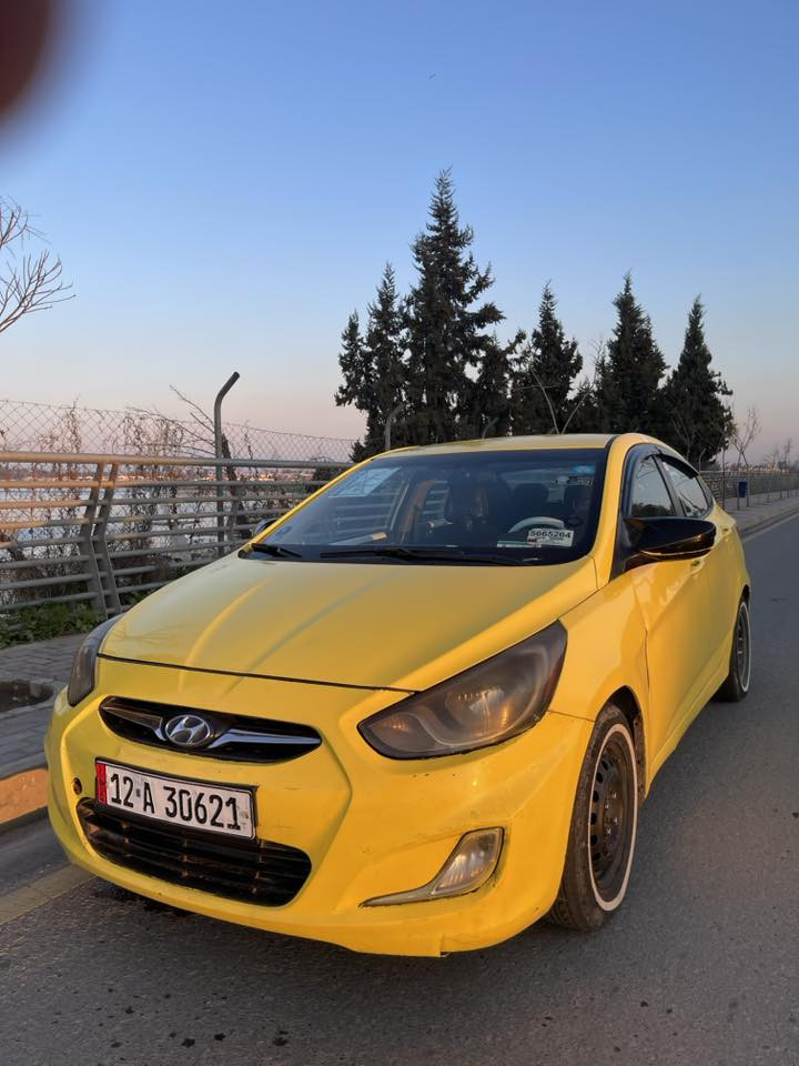 اكسنت مضلع 2012 للبيع
وارد امريكي فول مواصفات كير توماتيك  جامات كهرب مري كهرب دركه تحكم تدفئه تبريد رقم نينوى انكليزي بأسمي شرط التحويل ضررها تحرير بل صندوك

هيئه وغرامات صفر السعر 83 وبيها مجال 

للتواصل ***********
