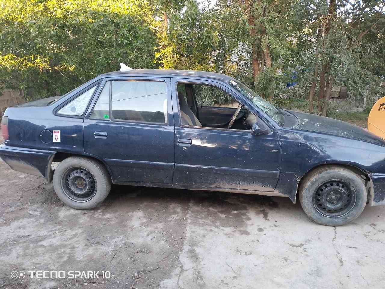 سلام عليكم دايو لمنز للبيع موديل 1994 مشروع وطني رقم انبار تحول وين ما جان تحويل ثاني يوم سياره كلش حلوه احلى من صوره سعر 18 المكان بغداد تقاطع النهروان الاتصال ***********
