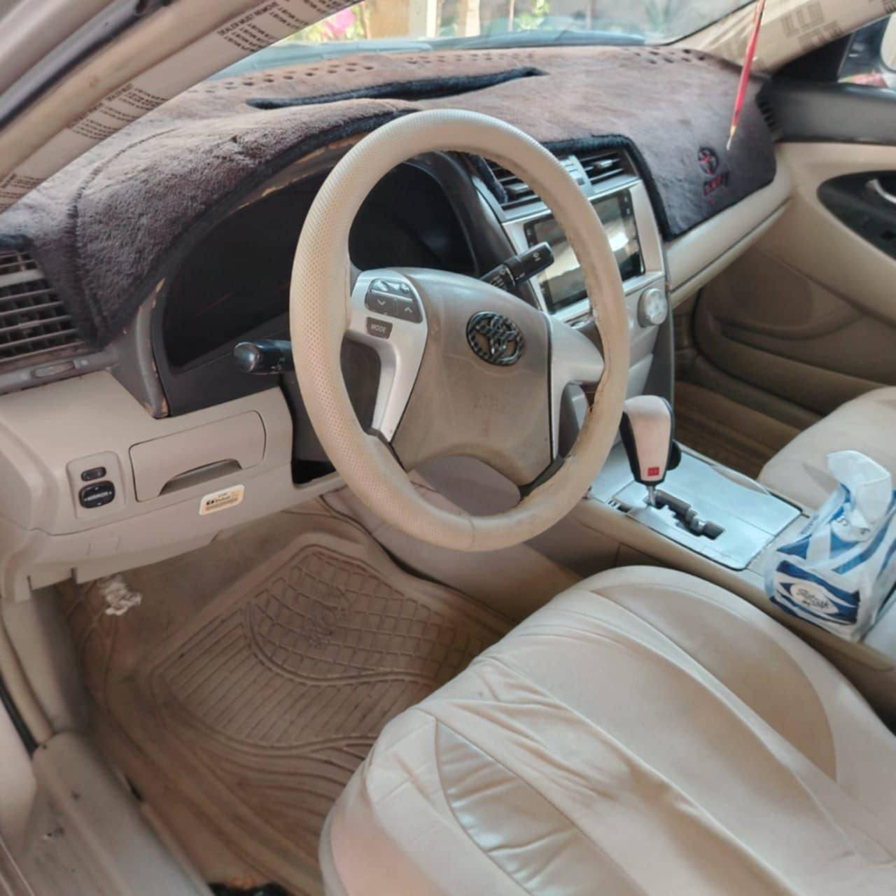 مكلف بل نشر كامري موديل2007 للبيع سعر ٨٣ بي مجال تخم تاير جديد سنويه لحد ٢٧ رقم كركوك (***********)
