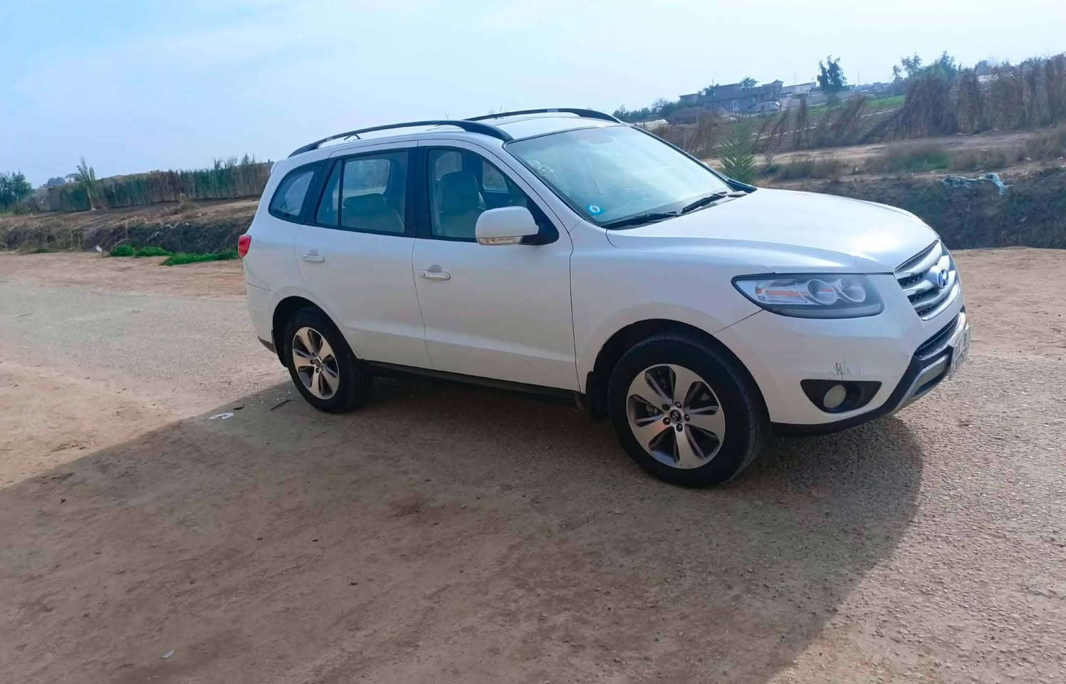 السلام عليكم سياره سنتافي موديل 12 بصمه مكفوله من كلشي البيع السعر175وبيه مجال قليل*********** متوجد بس عل خط ***********
