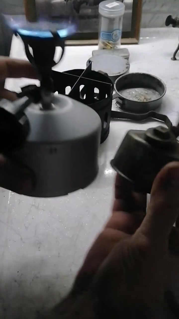 أبريمز ألماني نوع مميز نضيف جداً شغله جداً ممتاز
مفيد جداً بل سفرات سهل بل تشغيل


**إذا كنت صاحب هذا الإعلان وتريد حذفه لأي سبب، رجاءا أرسل رسالة إلى الدعم الفني**