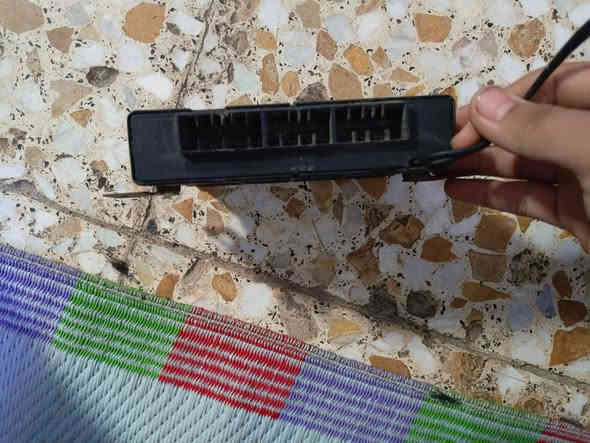 السلام عليكم عندي هاي العقل مال تريكان شغال حر مكان بغداد الرقم ***********
