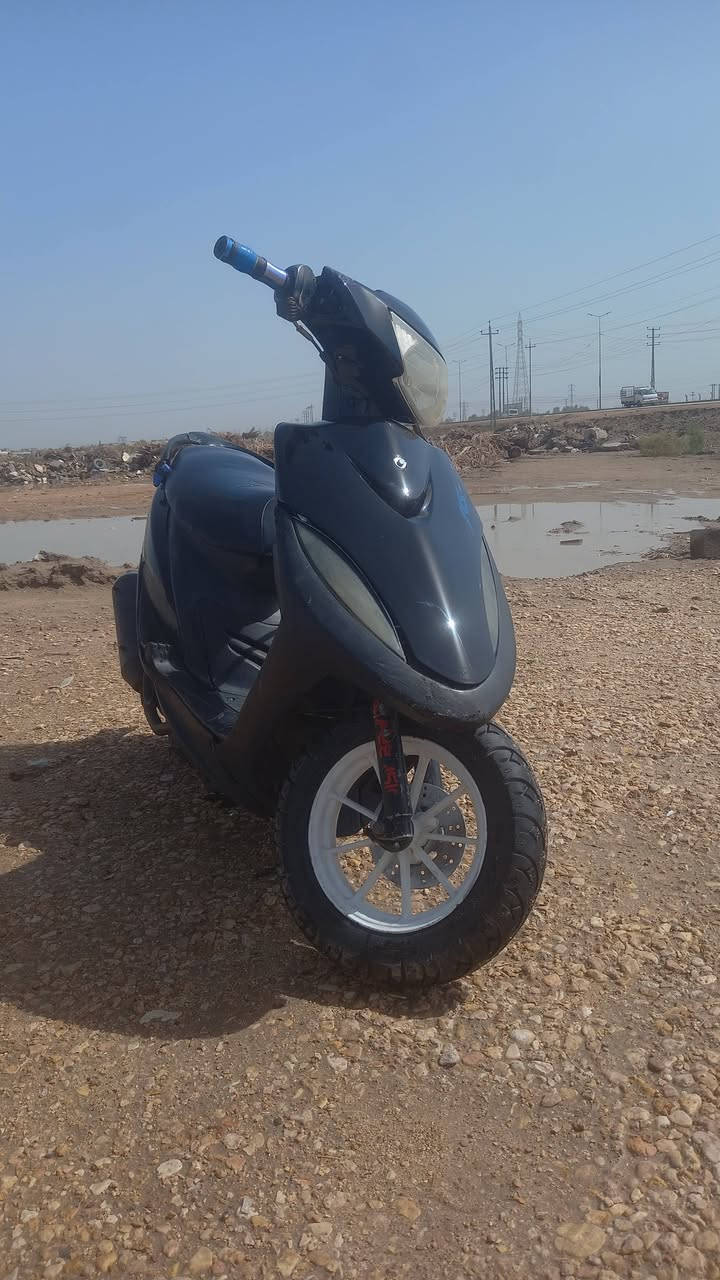 سلام عليكم ماكس عدله حلوه ناعمه ويل رياضي دراجه كلها بلد نعومه شلعه معدل السعر 500وبيها مجال المكان كوفه عباسيه ***********
