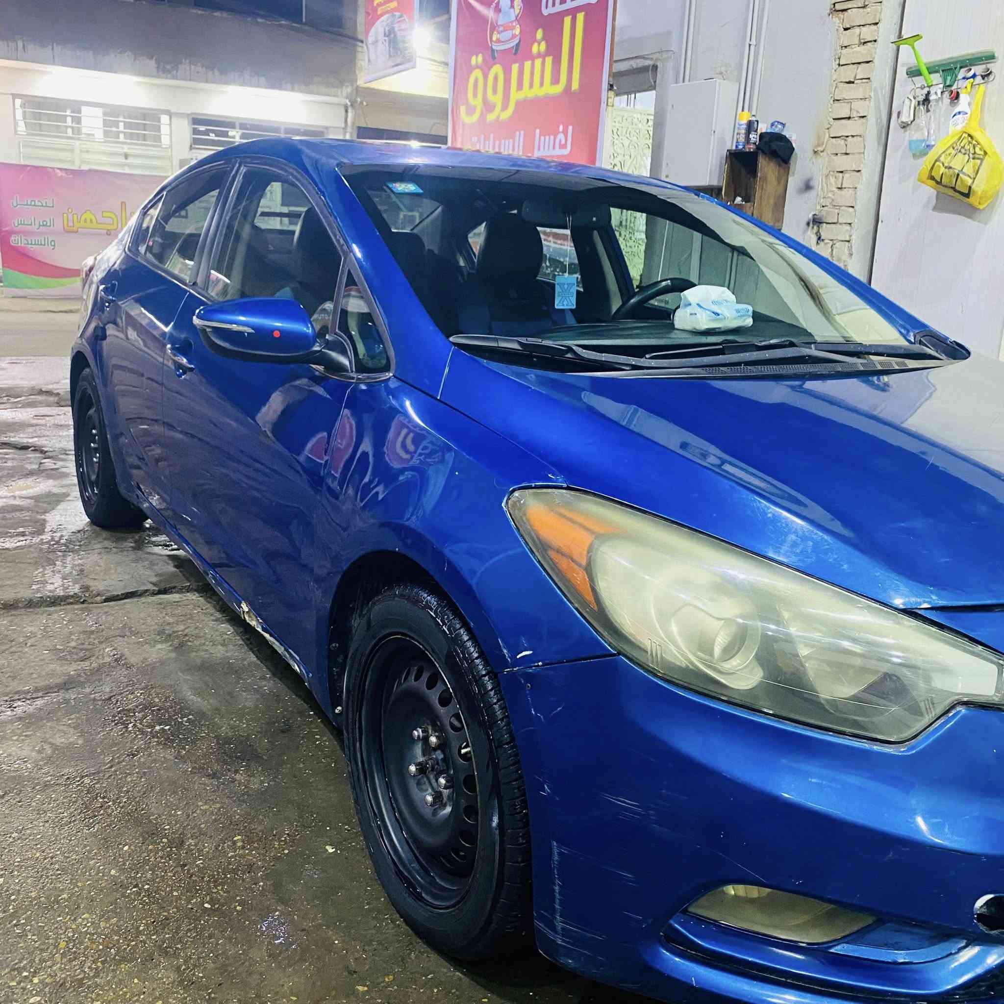 السلام عليكم
كيا فورتي موديل2024 وارد امريكي بيهة 5 قطع صبغ السونر مرفق بالصور 
السيارة فوول ex محرك 2000gdi
سلايد 
تدفئة وتبريد بالكشن 
كشن ميموري
3 بصمات 
4 تحكمات استيرن 
كروس سرعة 
بعد بيهة هواي شغلات 
السعر 99 وبيهة مجال بسيط 
مكاني بغداد الكريعات 
للستفسار ***********
