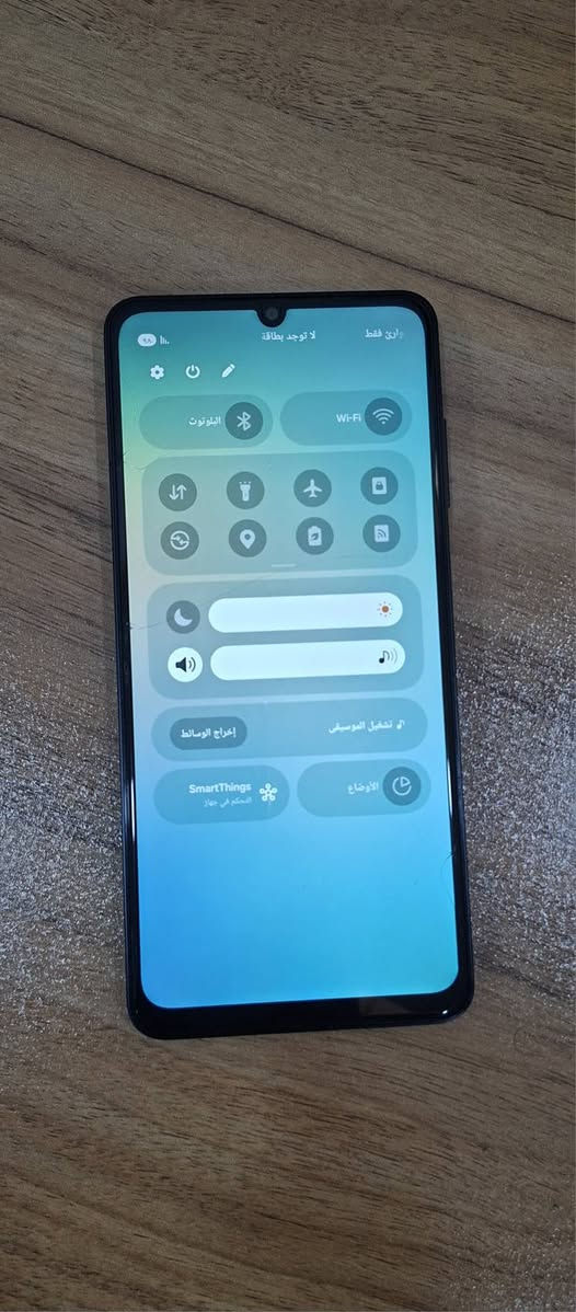 سامسونج A6
جهاز كلش نظيف بطارية بعدها جديدة 

ما مفتوح 

ذاكرة ٦٤

مكاني كربلاء الحر

سعره ١٠٠ الف

***********
