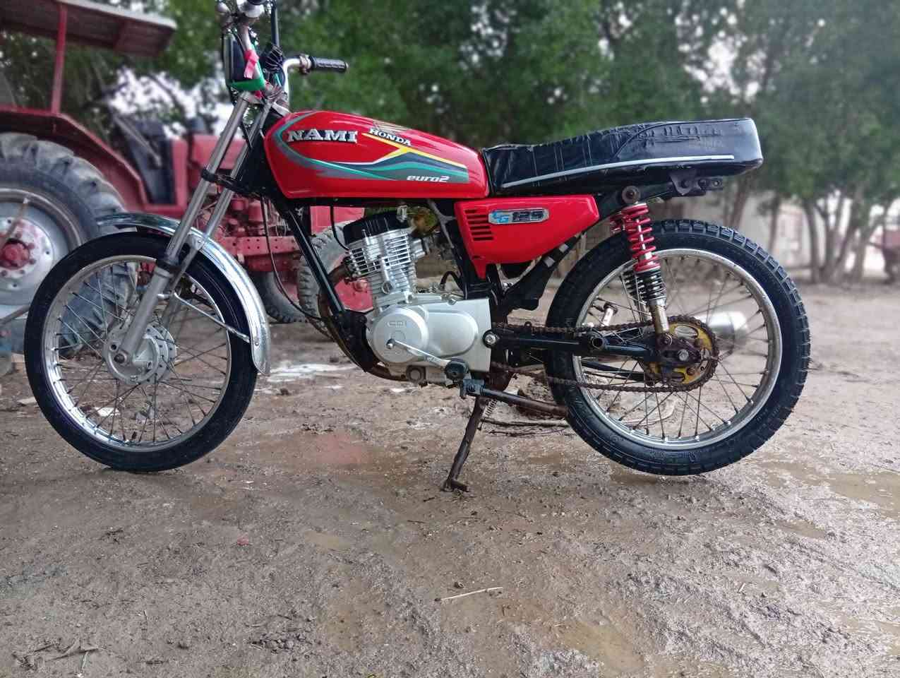 سيجي نامه للبيع المكان الفهود
***********
