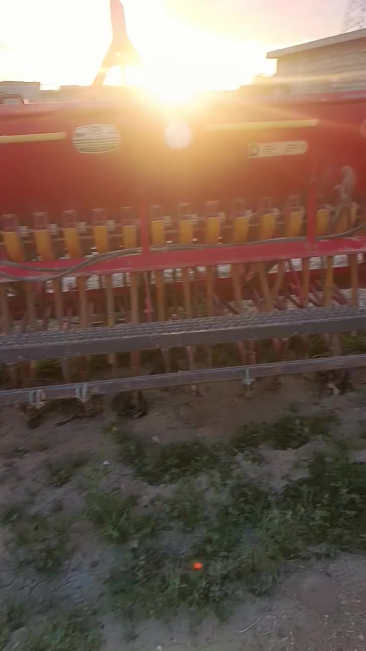 سلام عليكم للبيع طابعة شكلك جديدة أصلي السعر 40 ورقة وبيها مجال عنوان سامراء ***********
