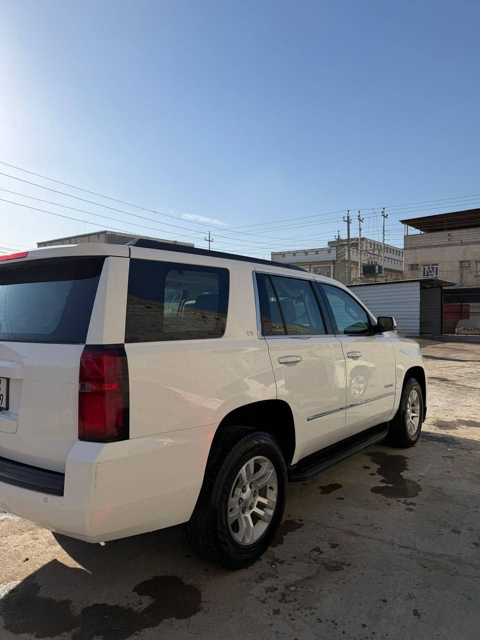 تاهو مديل ٢٠١٥ مبدل بيها بطل جاملغ خلفي مصلح وبيها ملاحظات بسيطه اي استفسار اتصال على الرقم *********** البصرة, العراق
