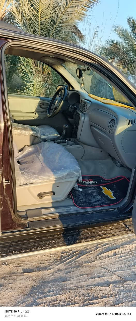 بلايزر نضيف كلش موديل ٢٠٠٨ محرك جديد كير جديد كهربائيات كله شغاله تدفئه تبريد صدر نضيف هزه جديده  رايده ١١٠ هذا رقمه ***********
