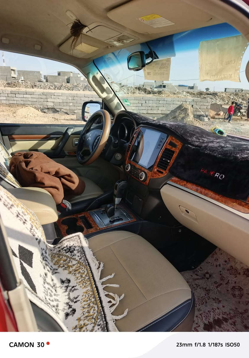 السلام عليكم اخوان للبيع باجيرو 2008 تحويل ثاني يوم رقم اربيل. هزه جديده. السنويه نافذه. لل 29. معروفه المواصافت. السعر. 127. وبيها مجال اتصل وتتلل. ما متواجد عل فيس.  رقم الهاتف.  ***********
