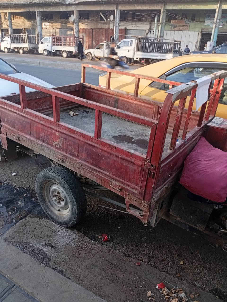 للبيع ستوته بانزين نضيفه بدون اوراق السعر 450 بيه مجال مكاني كاطميه هاتف *********** بيه واتساب
