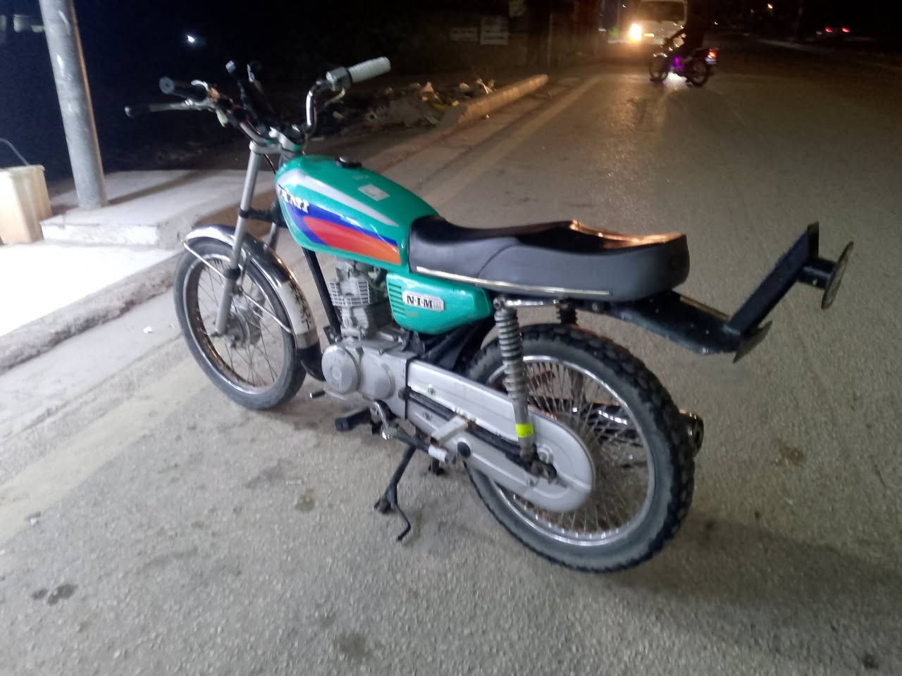 سلام وعليكم للبيع او مراوس درجه 4 كير ..كلك  دراجه تخبل شلعه ومعدل خير من الله  السعر 325وبيه مجال قليل  مكان كربلاء طريق الحسينيه الكنطره البيظاء. ***********

ملاحضه/ اذا مو شراي لا تكسر بل سعره لا تسمع كلام مو حلو
