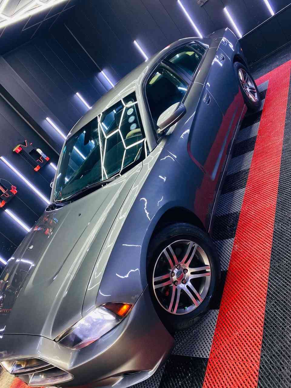 السلام عليكم
جارجر (2011)sxt 

ضرر السيارة مرفق مع الصور فقط جاملغ وبنيد 

بل اضافة بداخل العراق بيها رش بسيط بدون معجون 

يعني ابيع حزام بدون دواخل 

محرك 3600 شرط مامفتوح 

السيارة جاهزة ع اخير شي وشرط الفحص 

منظومة لايت كاملة 

حدادية تبريد تدفئة كلة جاهز ومابيها اي نقص 

رقم بغداد جديد سنوية بأسمي لل2031

مكان السيارة (بابل_المحاويل)

السعر 128 قابل للتفاوض 

للاستفسار الاتصال 

***********
