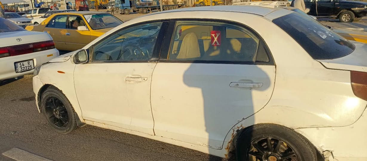 سياره شيري فلاوين مديل 2013
كير ومحرك كورله بيكا تشو كفاله عامه تخم تاير 
رقم نكليزي جديد بسمي سنويه جديده سعر 30 وبيه مجال  رقم ***********
