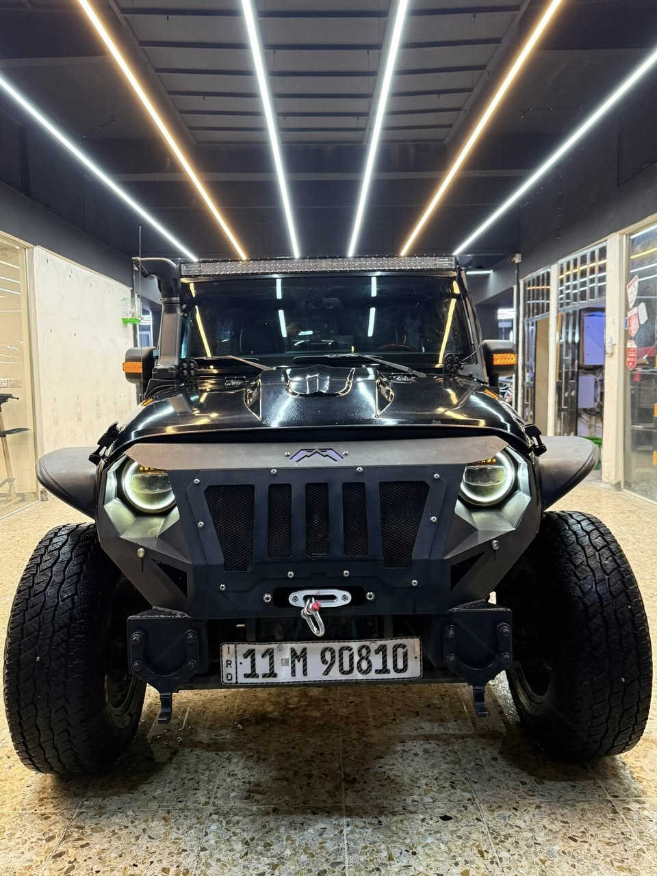 ‎السلام عليكم 
‎للبيع او مراوس حسب القناعه 
‎رانكلر سبورت موديل ٢٠١٨ ماشيه ٨٣ الف 
‎محرك ٦ سلندر ٣٦٠٠ 
‎عليها ترفيعه ٣،٥ انج fox
‎دبلات ستيرن fox
‎قماره مائله بيست ستوب 
‎حامله سبير مائله سمتي بليت
‎دعاميه اماميه سمتي بليت 
‎ونج سحب (٦طن ) 
‎شباك توب فاير 
‎دعاميه خلفيه توب فاير 
‎فندرات خارجيه  توب فاير
‎فندرات داخليه وجانبيه بوزن سابيدر 
‎لايتات وبك لايتات سستم سموك 
‎لد بار بروجكتو 
‎ويل كب فيول +تخم تاير كودير اصلي
‎شاشه وكامره 
‎صدر امامي خلفي جديد 
‎السياره جاهزه من جميع نواحي الحمدلله وبدون اي نقص
‎صبغ قطعه وحده فقط 
‎السعر ٢١،٠٠٠ $  وبيها مجال 
‎مكان السياره بغداد 
***********
