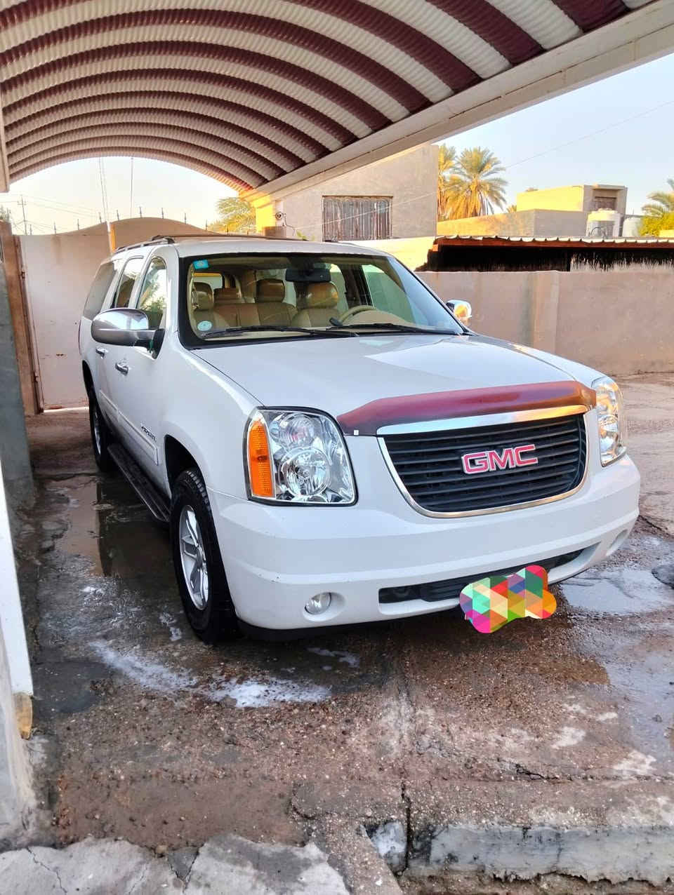 سلام عليكم يوكن 2012 خليجي كفاله عامه اصل ابيض كله جديد رقم بغداد أجره نكليزي مكاني حله السعر 205 وبيه مجال ***********
