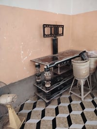 ميز تلفزيون • استخدام قليل • كربلاء العطشي