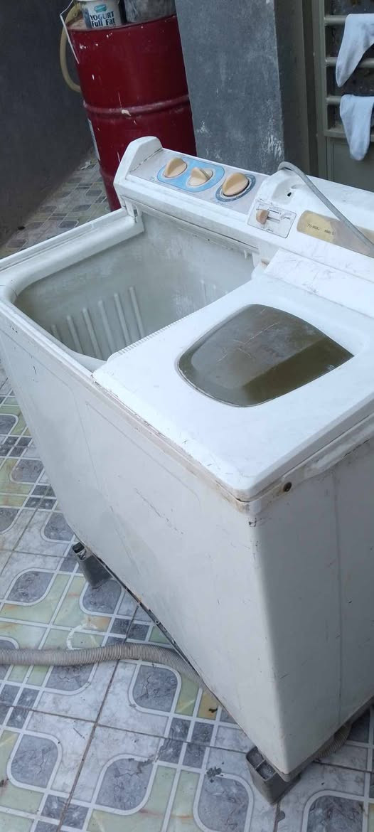 غساله شغاله ونضيفه ب75
عجانه شغاله 35
جبله
العنده اغراض اوغرف نوم انشرهن وعلبيع الي نسبه بسيطه يتفضل خاص تابعني ليصلك كل جديد


**إذا كنت صاحب هذا الإعلان وتريد حذفه لأي سبب، رجاءا أرسل رسالة إلى الدعم الفني**