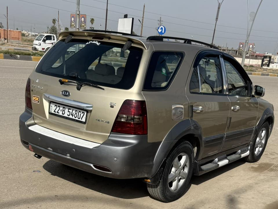 اسلام  عليكم كيا سرنتو موديل ٩  وارد امريكي سياره فول موصفات ء٧ راكب فور ويل بيع او مروس بسرنتو ١٢ او ١٣  ونطي فرق    ***********
