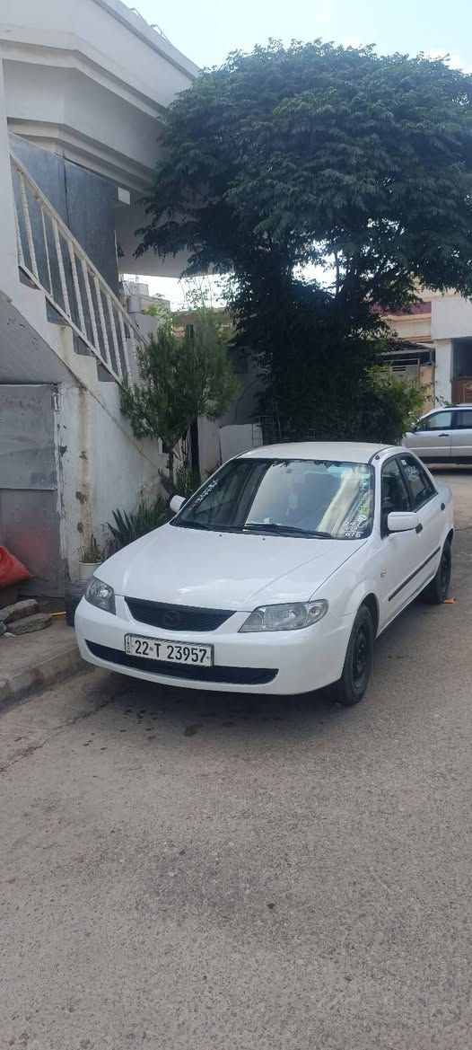 مازدا ساڵۆن 2002 تەکسی بووە کراوەتە خسوسی   سەنەویشی تا 2029تازەیە  هەزەشی تازەیە ...مەزبوت و بێ کێشە و بۆیاغێکی زۆر جوان و شاز کراوە ،،، سەقف و شانەکانی زۆر جوان و  شازە بێ کێشەیە  تەنها دوو لێدراوی هەیە ئەویش  پێشی ناوگرتنێکی زۆر کەمی هەیە و سندوقیشی ناوگرتنی هەیە بەڵام زۆر جوان چاکراوەتەوەو  و سەیارەکەش بەعام زۆر قوتو و شاز و جوانە... تەبریتیشی لەسەر سویچە ... نرخی 49 و کەمێ مەجال .....ژ.م ***********       ***********
