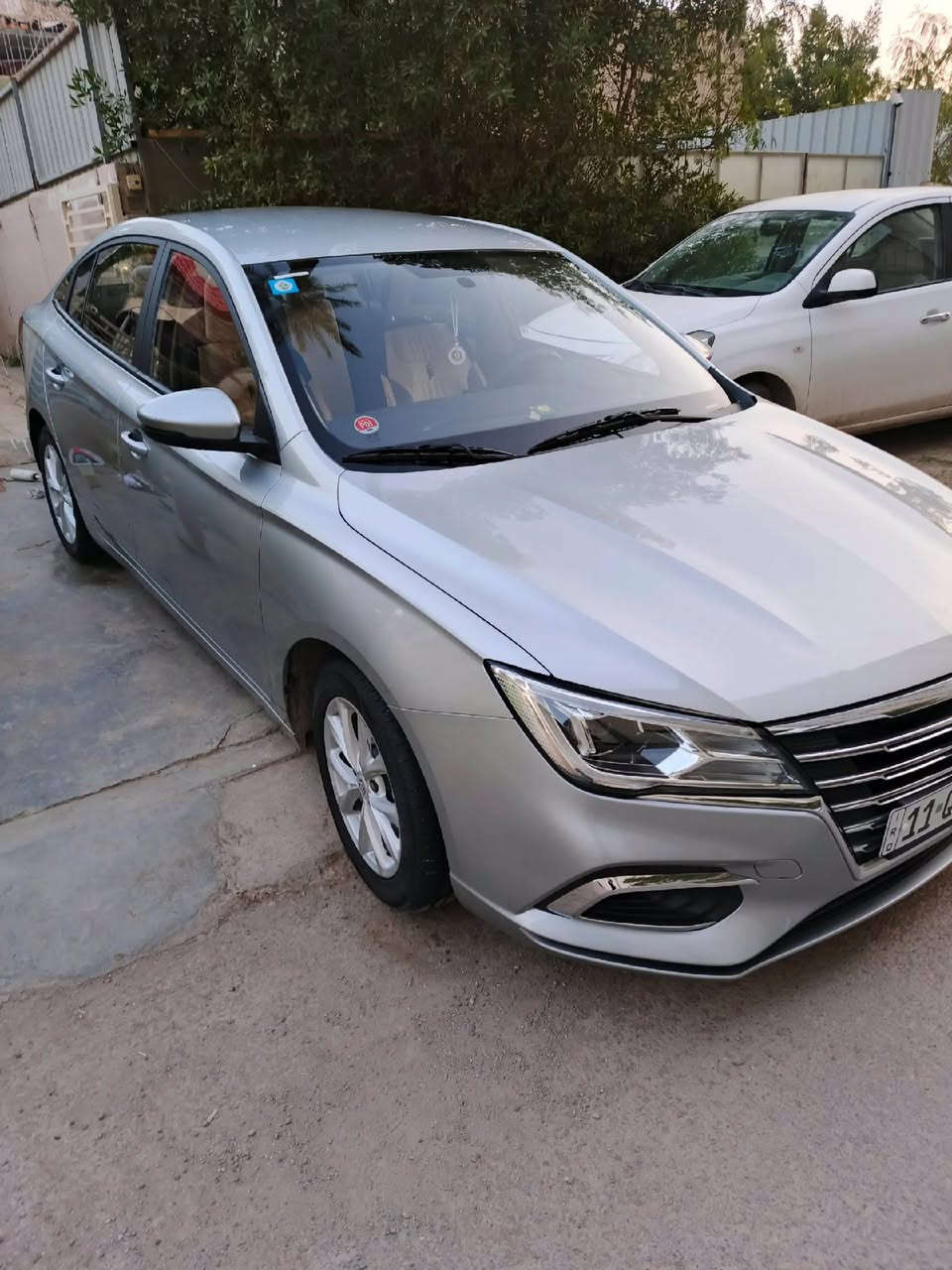 سلام عليكم اني ابولش بوليش درجه اولى وشرط الخلي سيارتك كزاز وبسعر مناسب فقط ب30الف رقمي ***********
