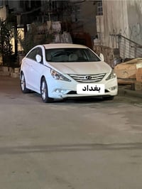 سوناتا خليجي2012 بيها قطعتين صبغ محرك مفتوح سياره رقمها بغداد وموجوده ...