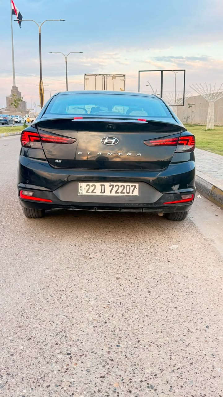 السلام عليكم
من رخصه الادمن صاحب الكروب 

للبيع 

هونداي النترا وارد امريكي

 موديل 2020 

رقم أربيل الدولي الجديد

ماشيه 150
السيارة بيها صفحه السكن

مواصفات السيارة 

تحكم إستيرين جهتين 

قطعتين تبريد 

داخل بيجي
كيرat

محرك 200 دوش 

العنوان بغداد 

السعر 105 و بيها مجال بسيط 

للاستفسار : ***********
