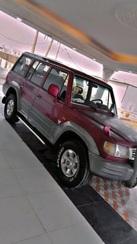 كالوبر للبيع الموديل 2001 سيارة جاهزه كير عادي رقمها انكليزي الاستفسار...