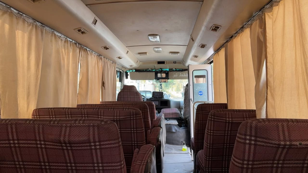 روزا ٢٠٠٦ كااز للبيع مابيه كل عيب كلشي بي شغال بيهه صبغ بس البجم و مابي دواخل تبريد تدفئة شغالات مكينة كنتر بلادي 
سعر ١٣٥ ورقة سنوية ٢٠٢٧ مصفرة هيئة و خط 

روزا ٢٠٠٦ بو فروشتن بي عةيبة هةمو شتيكي ئيش ئةكات سبوخي تةنيا پيشةوةيتي بي ناو گرتن 
نرخي ١٣٥ گلا
***********
