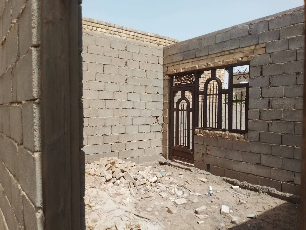 بايكارللبيع 

ابوشطيب  قرب حي القصور 
200متر
 الاستفسار
‏‪0771 135 5359‬‏
***********
