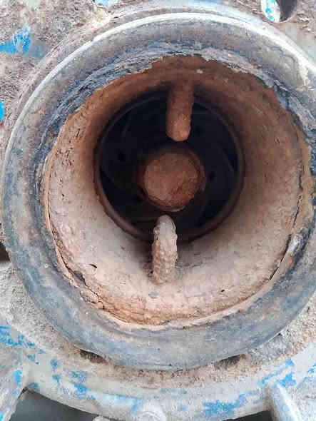 للبيع دينمو 50 حصان
خنزيرا أبو عيون سحري 
5 سحب 4 دفع  هيت 70
السعر 1,250 بي مجال قليل 
عنوان كركوك قضاء الدبس 
***********
