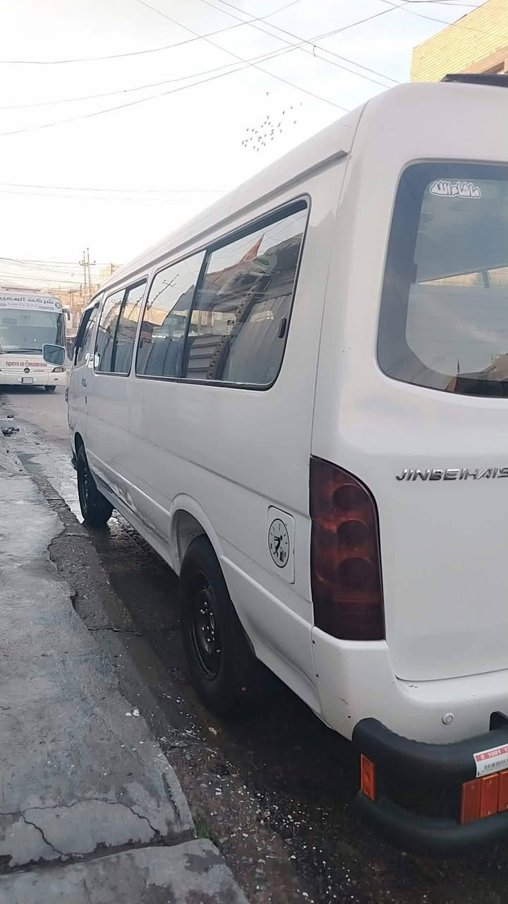 السلام عليكم 'جنبي H1 مديل 2015
مصفرة من كلشي + كير مكينة اكسل جديد +كشر نضيف +
مع درع خلفي + دوشمة عامة + تخم تاير جدد +ويل عادي جدد+كھربائيات الكل شغالة + صدر امامي صدر خلفي جديد +ملاحضة مكينة 4y جديد .. السيارة كبل للشارع


**إذا كنت صاحب هذا الإعلان وتريد حذفه لأي سبب، رجاءا أرسل رسالة إلى الدعم الفني**